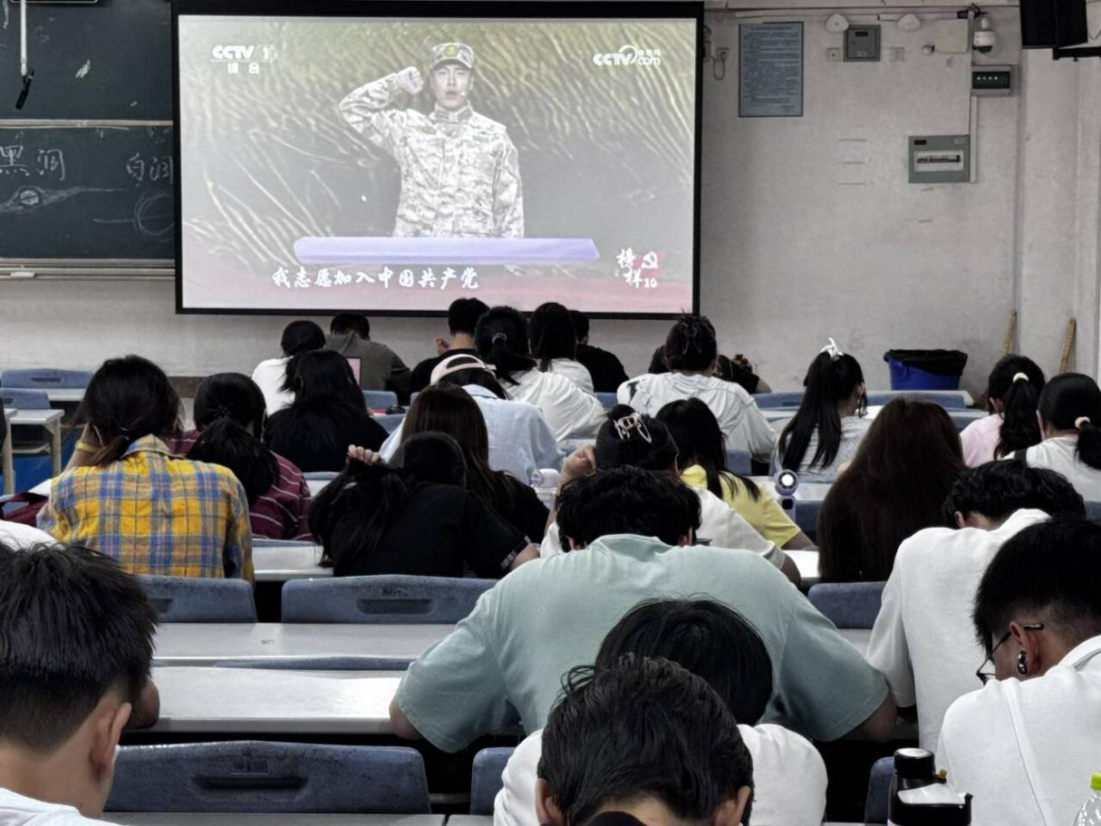 活动现场图1 活动现场图1